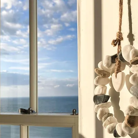 Sea View Sanctuary Tatil Evi *