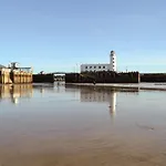 Sea View Sanctuary 度假居